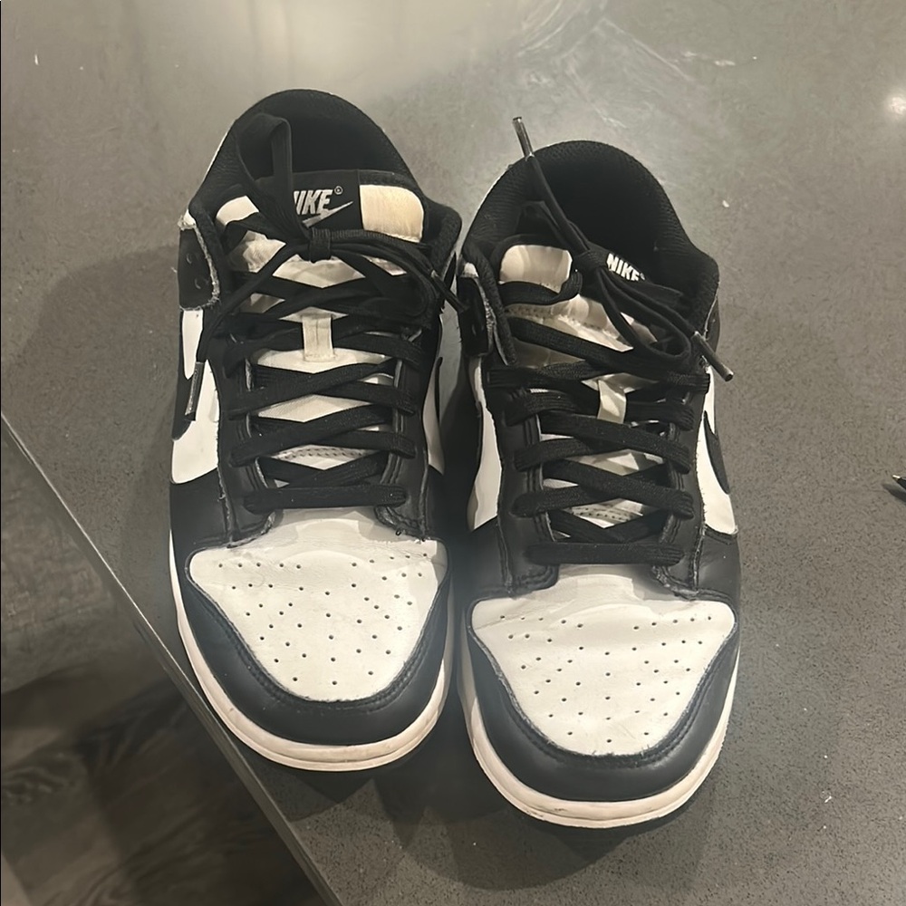 Nike panda dunk low